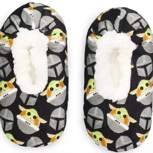 Toddler Boy The Mandalorian Grogu aka Baby Yoda Slipper Socks Size S/M